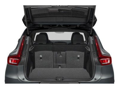 2025 Volvo XC40 B5 Core