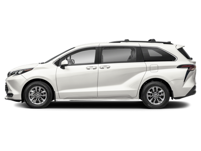 2026 Toyota Sienna LE 8 Passenger