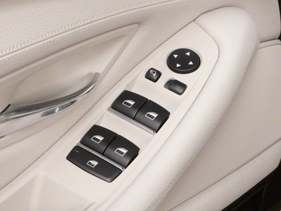 2013 BMW 5 Series 528i xDrive