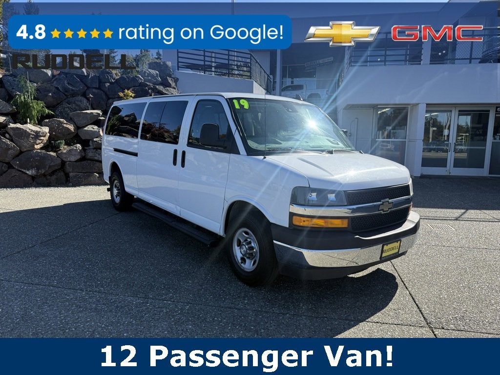 2019 Chevrolet Express Passenger 3500 LT