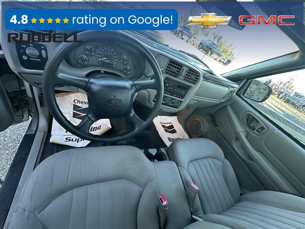 2003 Chevrolet S10 Base