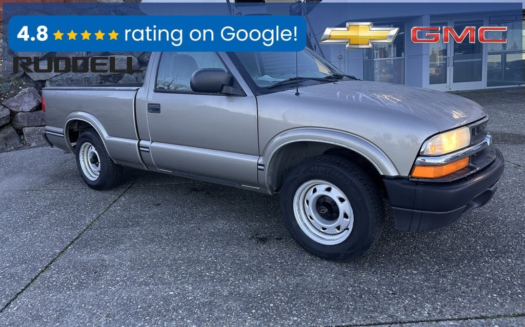 2003 Chevrolet S10 Base