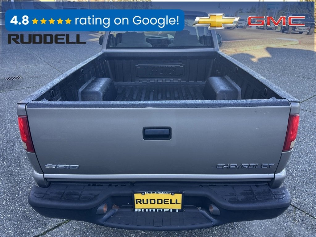 2003 Chevrolet S10 Base