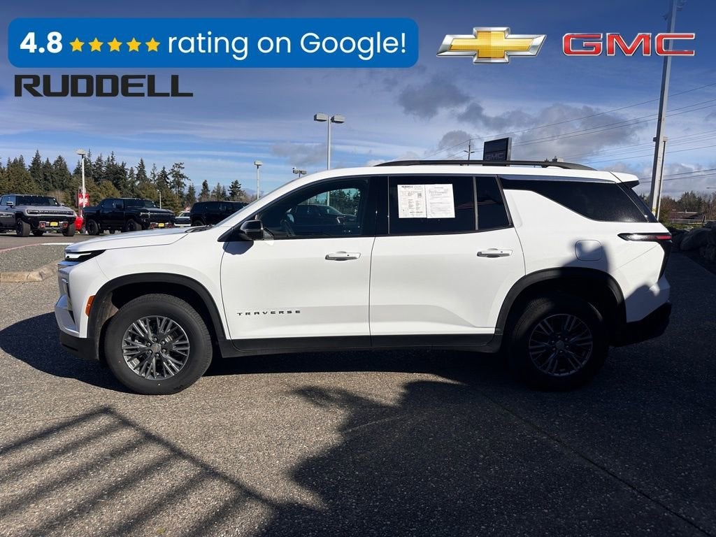 2024 Chevrolet Traverse LT