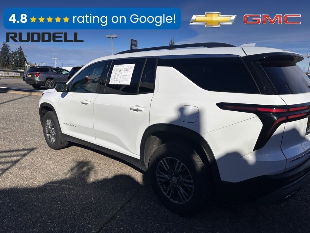 2024 Chevrolet Traverse LT