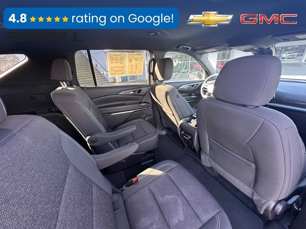 2024 Chevrolet Traverse LT