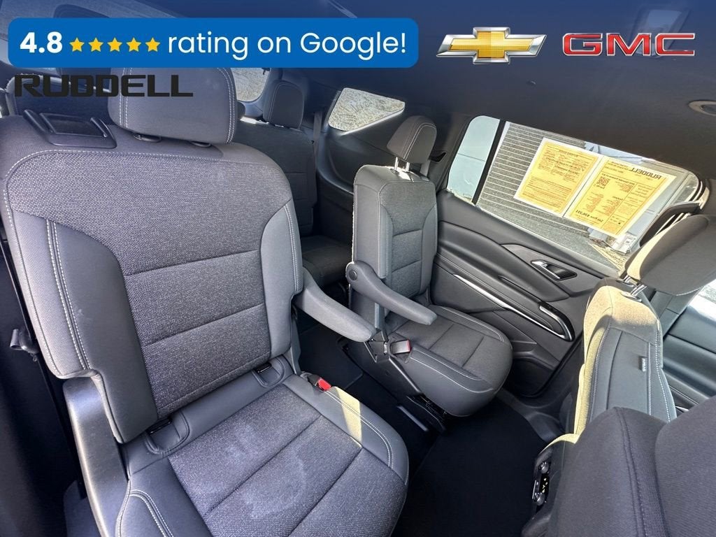 2024 Chevrolet Traverse LT