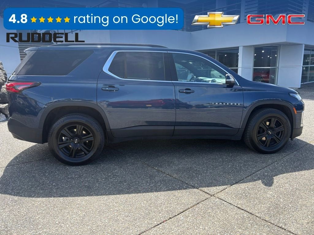 2022 Chevrolet Traverse LT Cloth