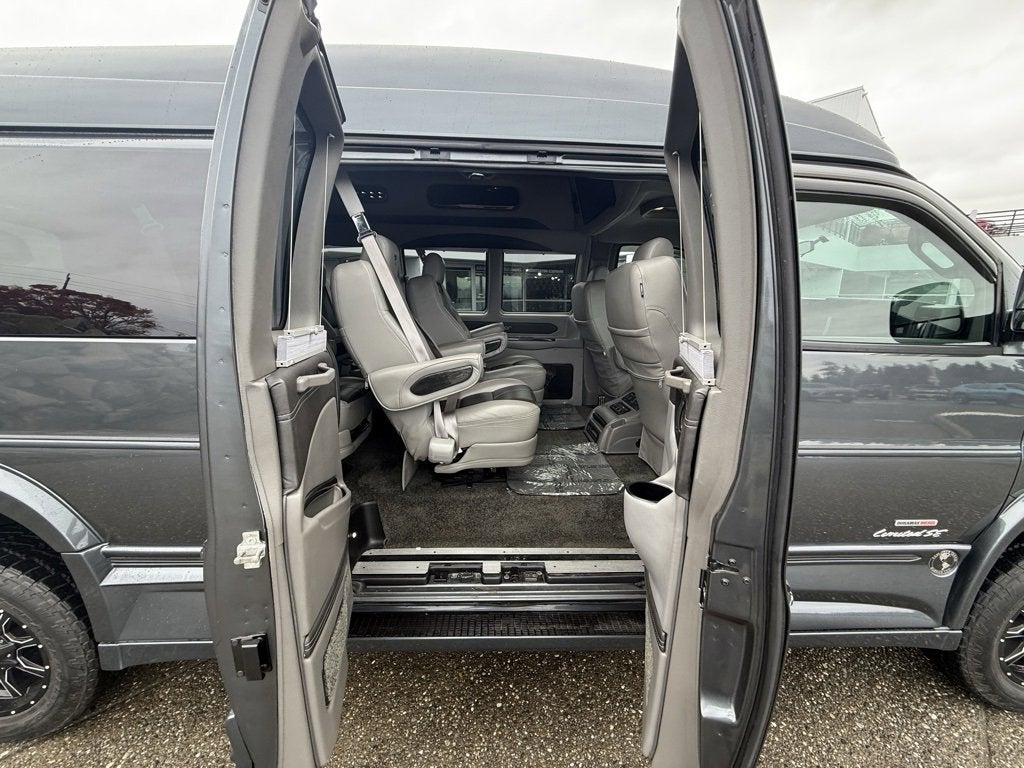 2016 GMC Savana Cargo 2500 Diesel