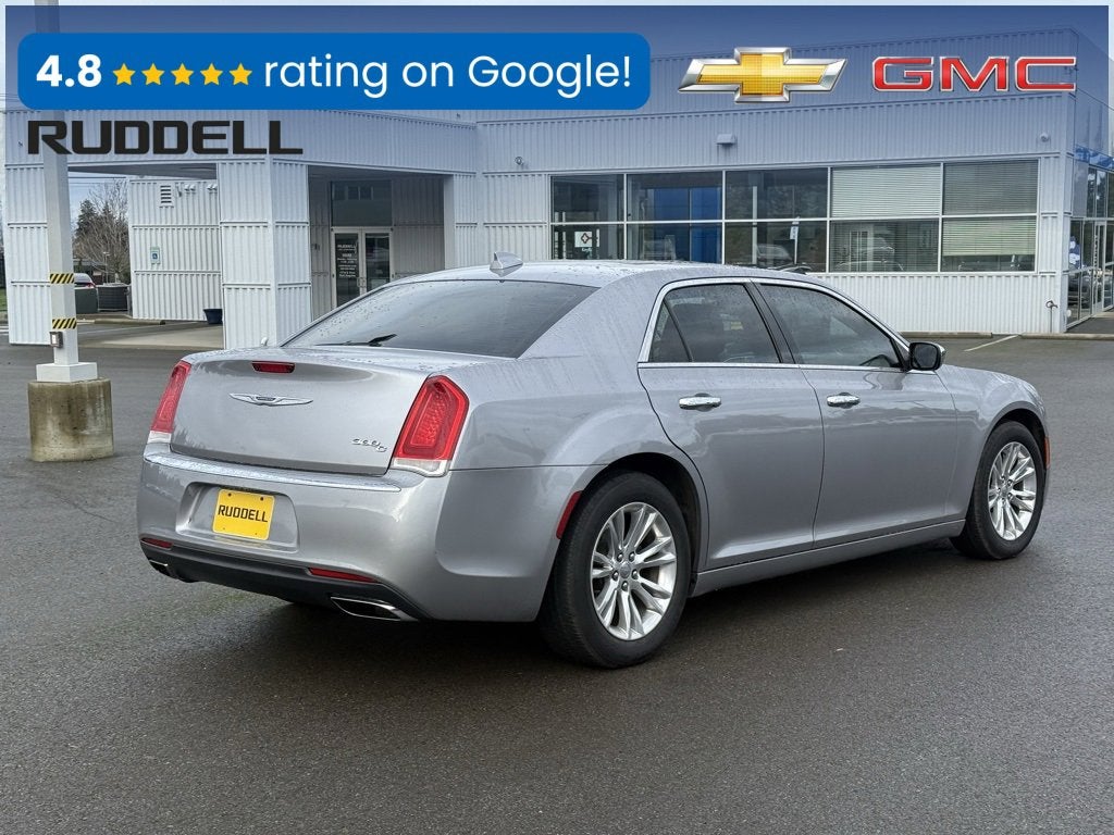 2016 Chrysler 300 300C