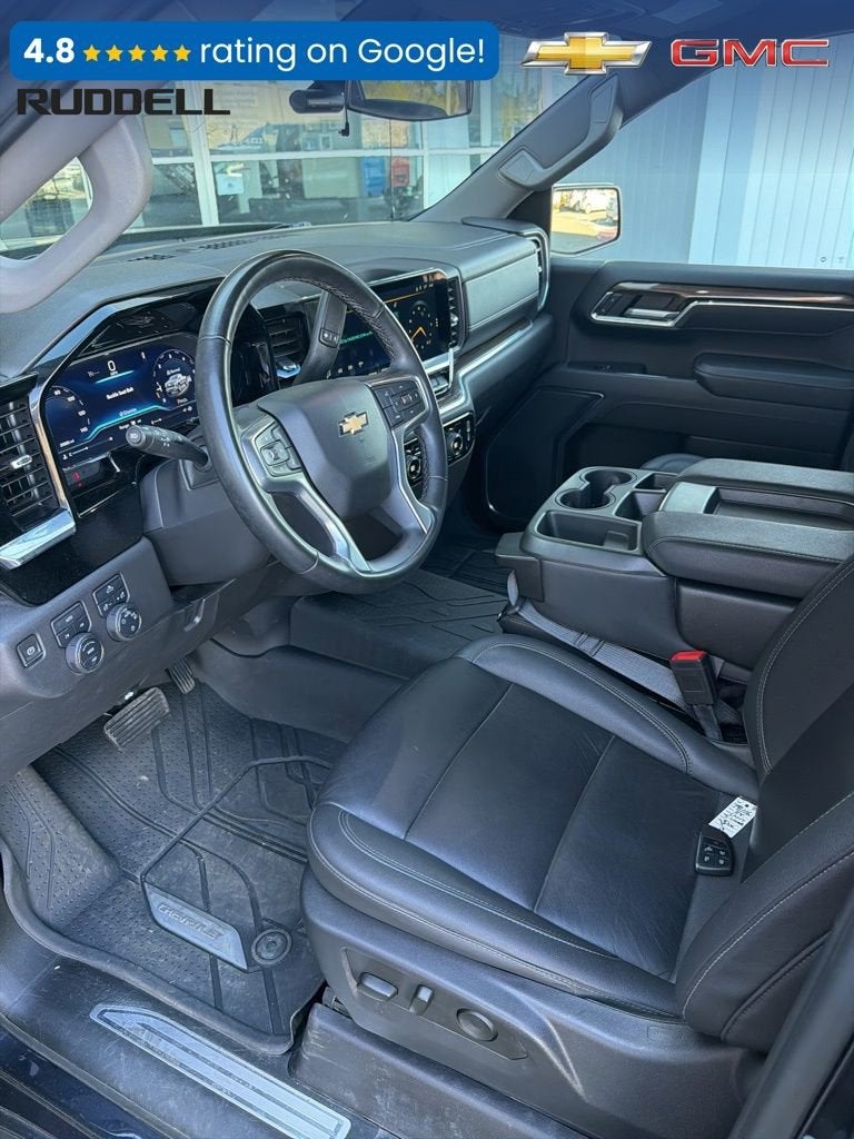 2024 Chevrolet Silverado 1500 LT