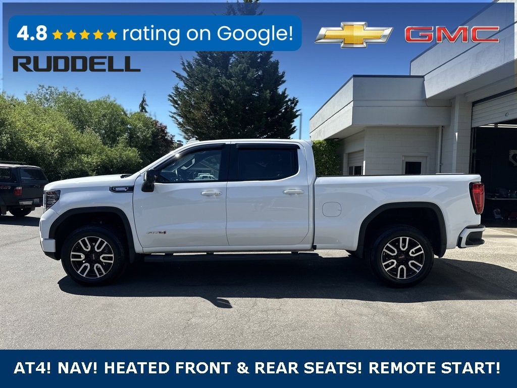 2022 GMC Sierra 1500 AT4