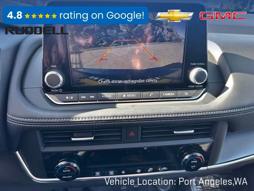 2025 Nissan Rogue SV