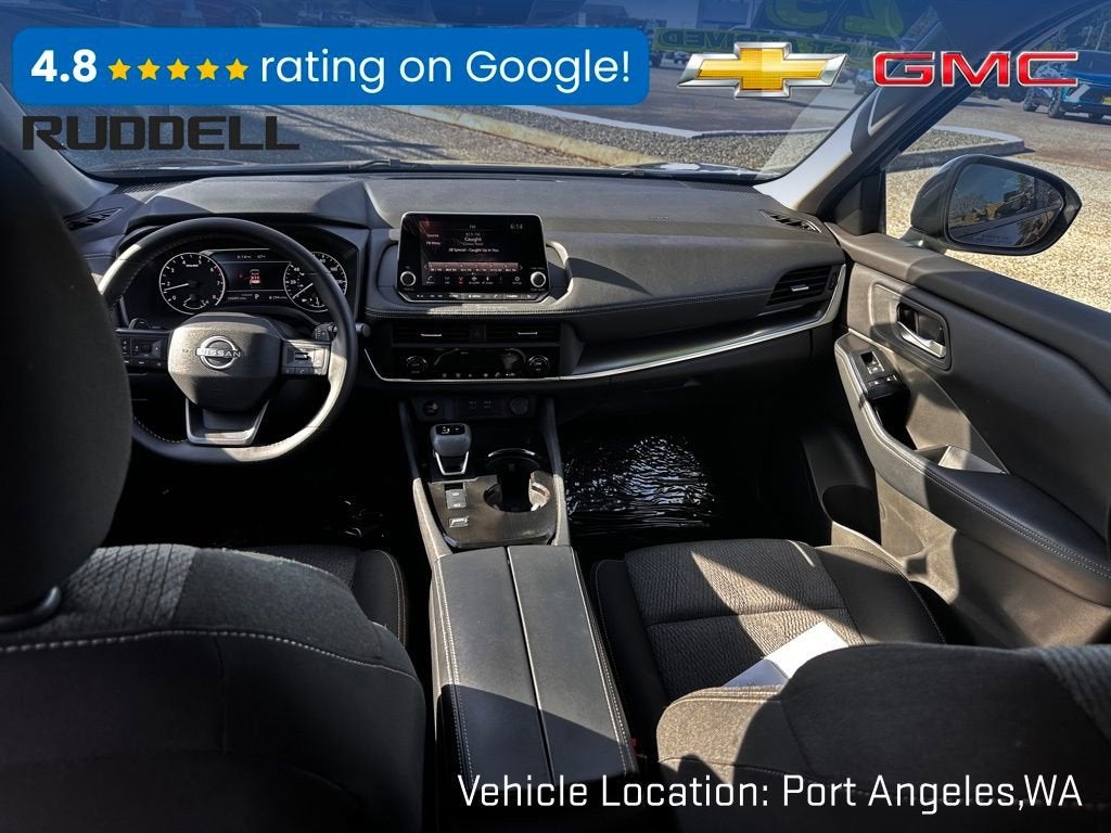 2025 Nissan Rogue SV