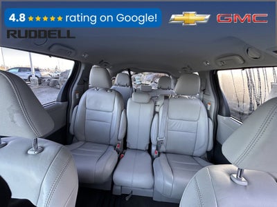 2018 Toyota Sienna XLE Auto Access Seat