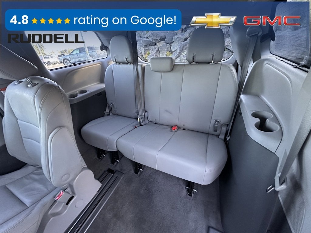 2018 Toyota Sienna XLE Auto Access Seat