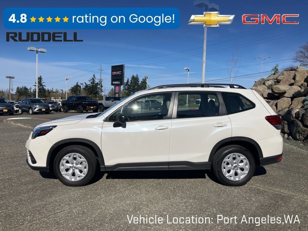 2023 Subaru Forester Base