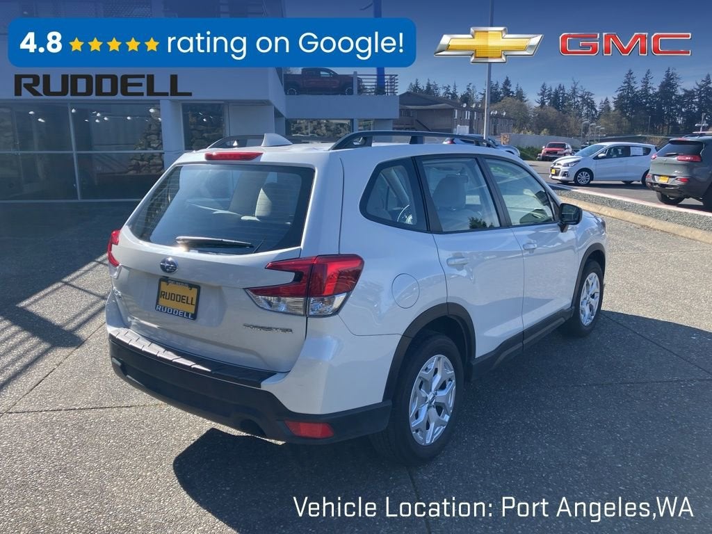 2023 Subaru Forester Base