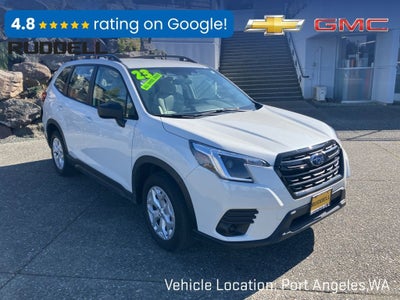 2023 Subaru Forester Base