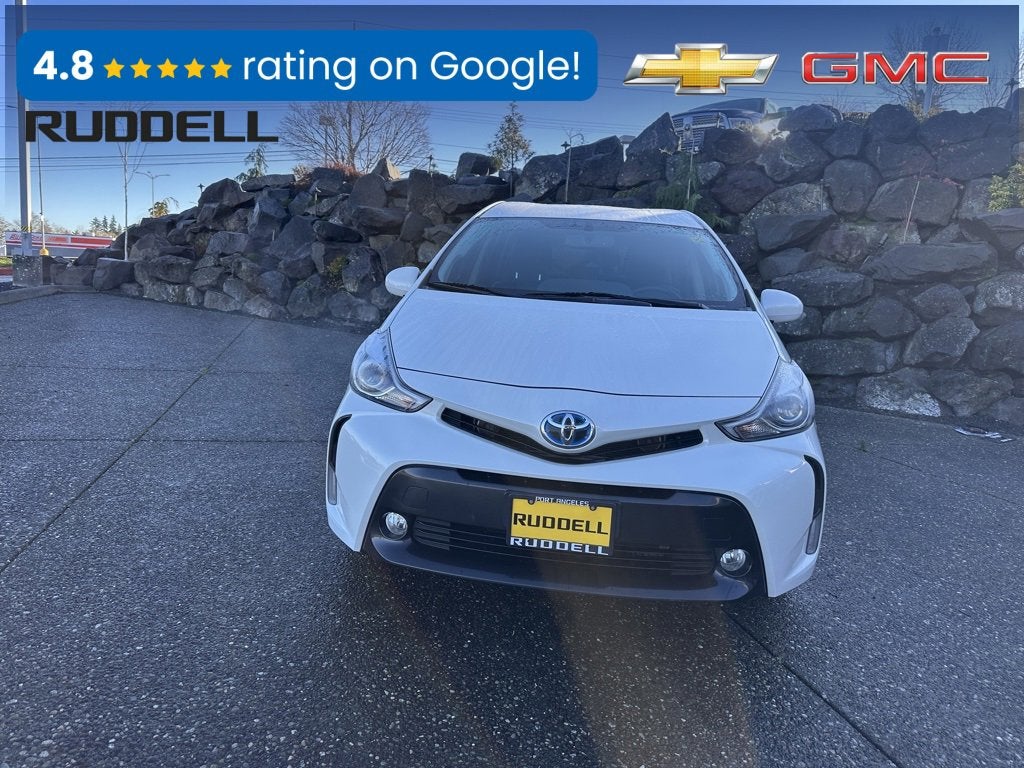 2017 Toyota Prius v Two