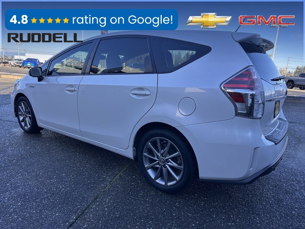 2017 Toyota Prius v Two