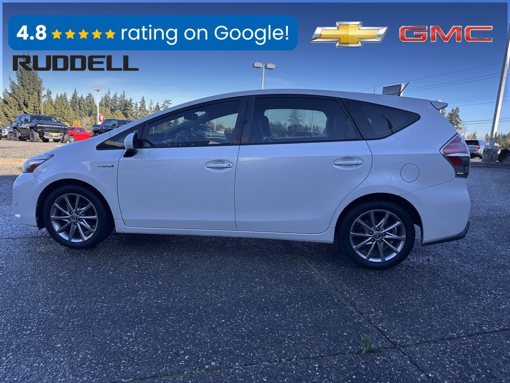 2017 Toyota Prius v Two