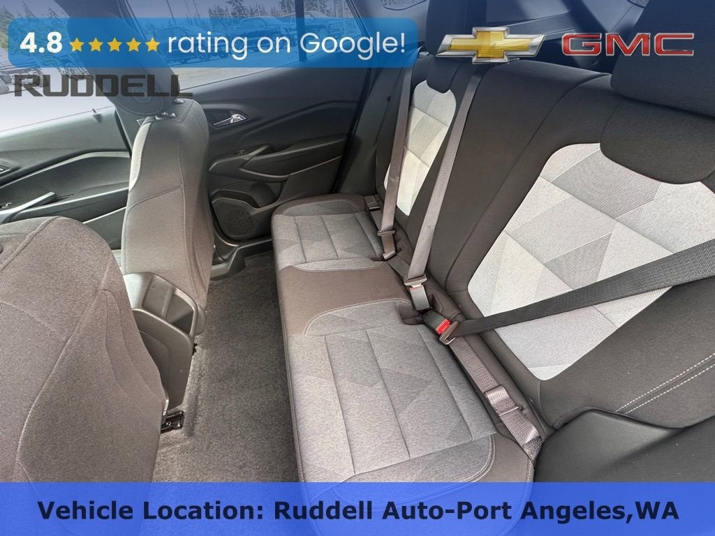 2025 Chevrolet Trax LS