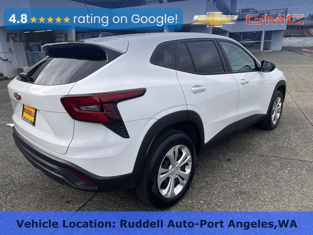 2025 Chevrolet Trax LS