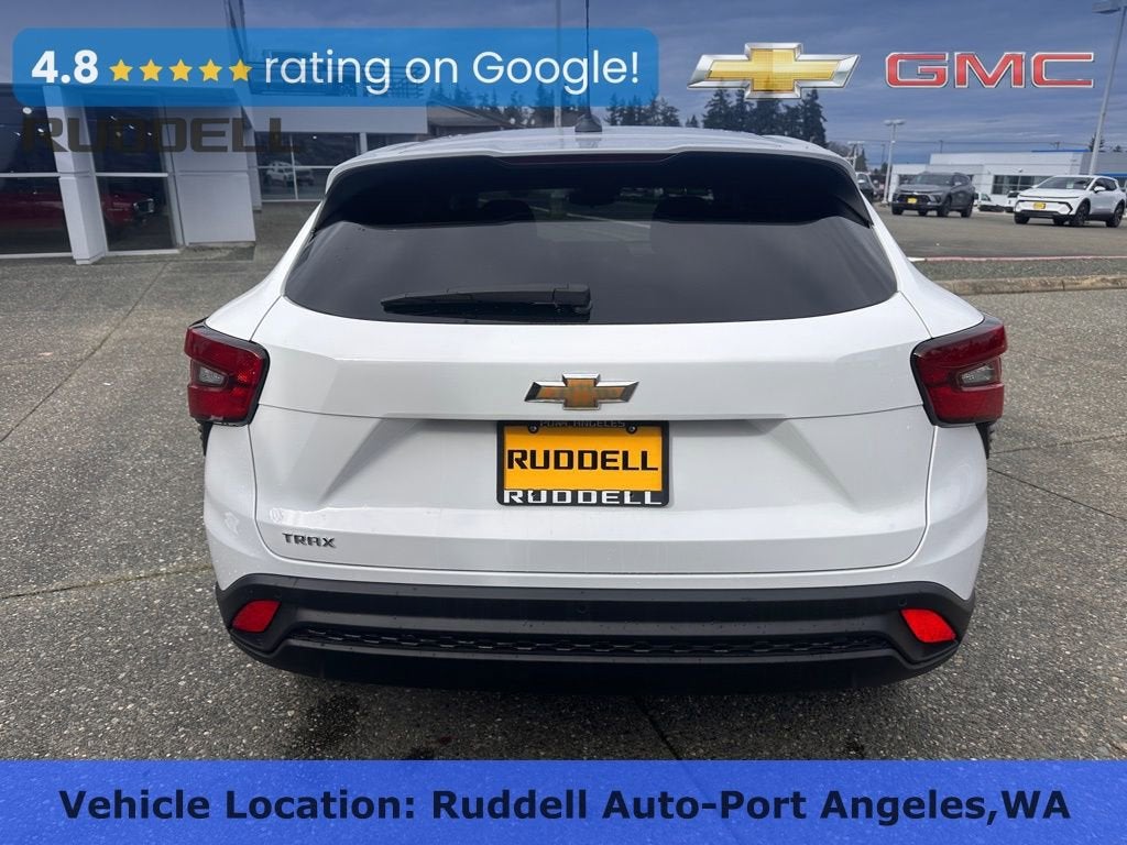 2025 Chevrolet Trax LS