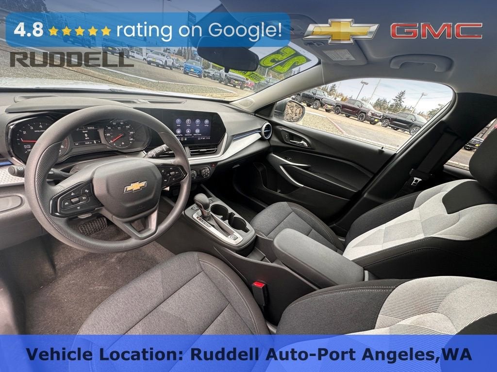 2025 Chevrolet Trax LS