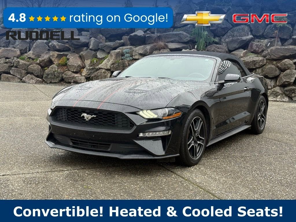 2020 Ford Mustang EcoBoost Convertible's photo