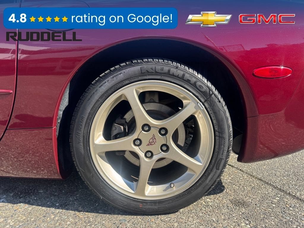2003 Chevrolet Corvette Base