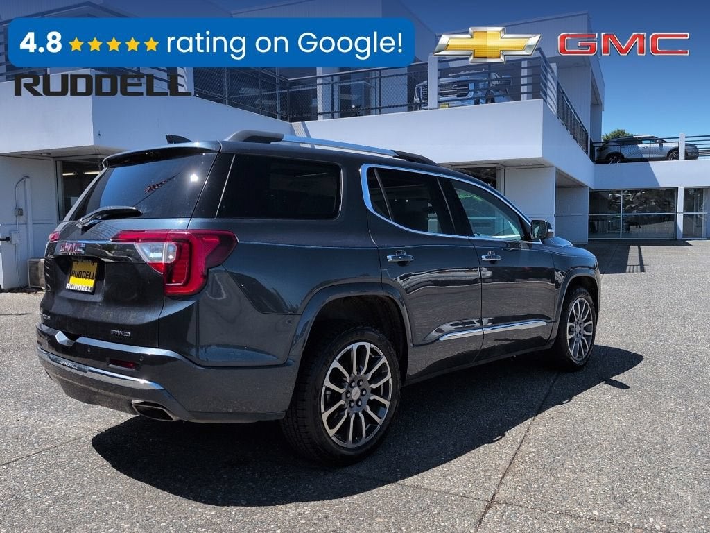 2020 GMC Acadia Denali