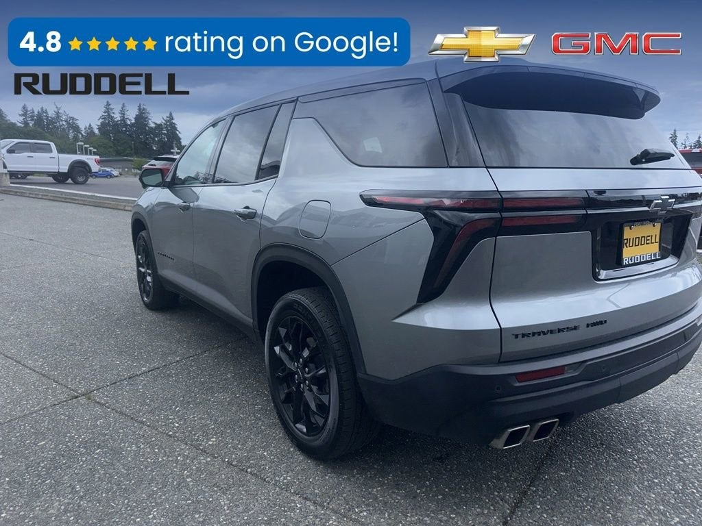 2024 Chevrolet Traverse LS
