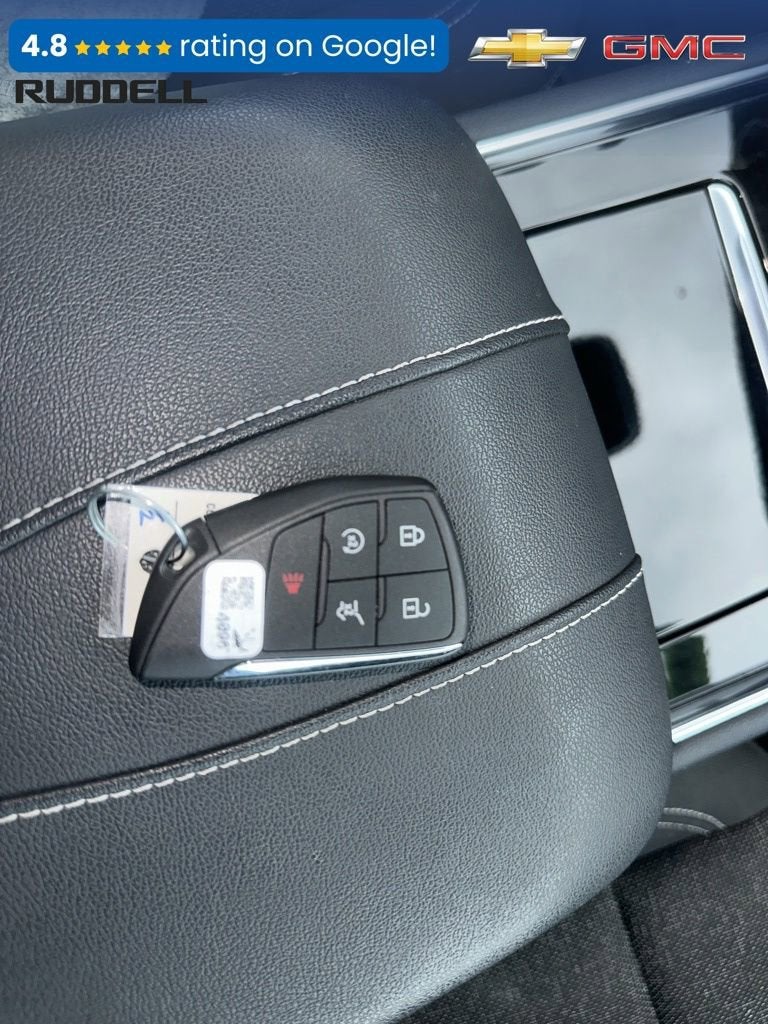 2024 Chevrolet Traverse LS