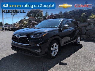 2022 Toyota Highlander LE
