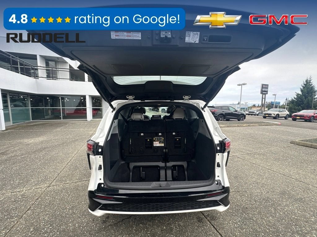 2022 Toyota Sienna LE