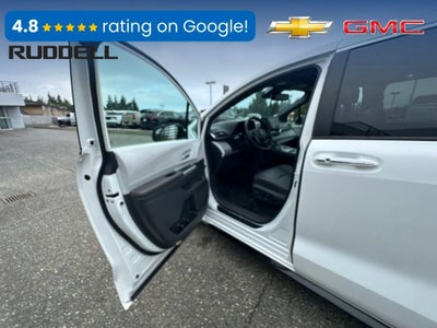 2022 Toyota Sienna LE