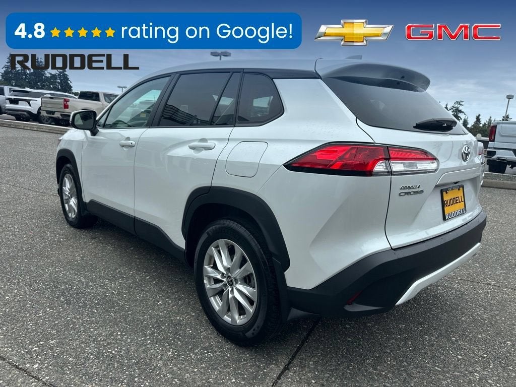 2024 Toyota Corolla Cross LE