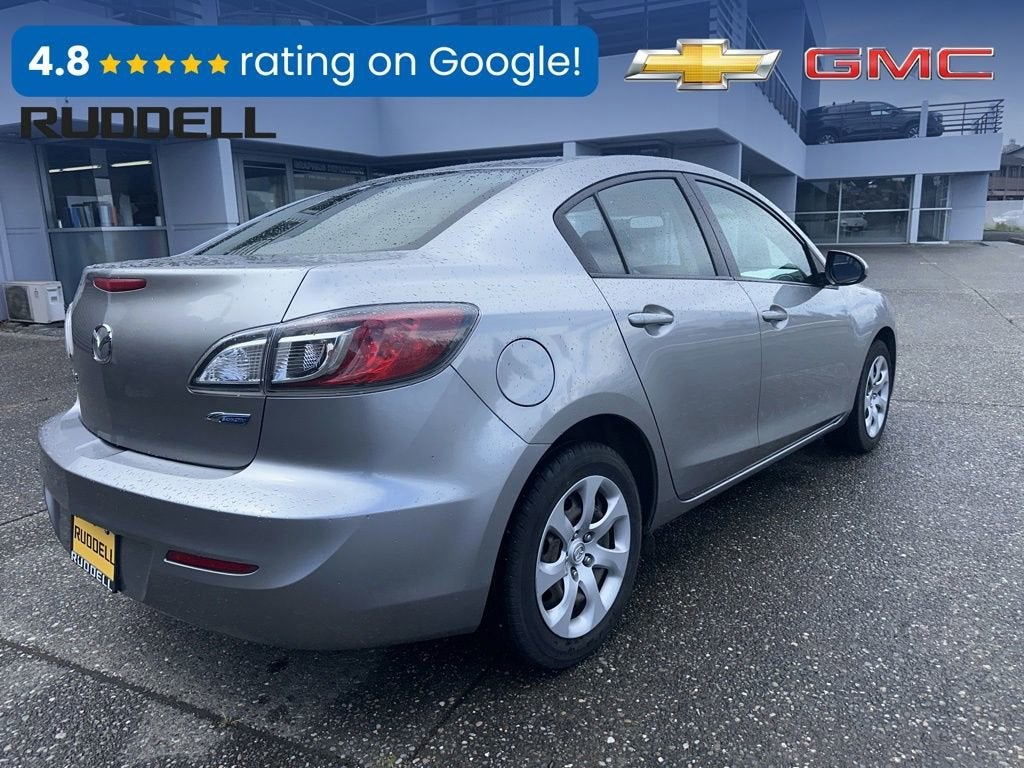 2013 Mazda Mazda3 i Sport