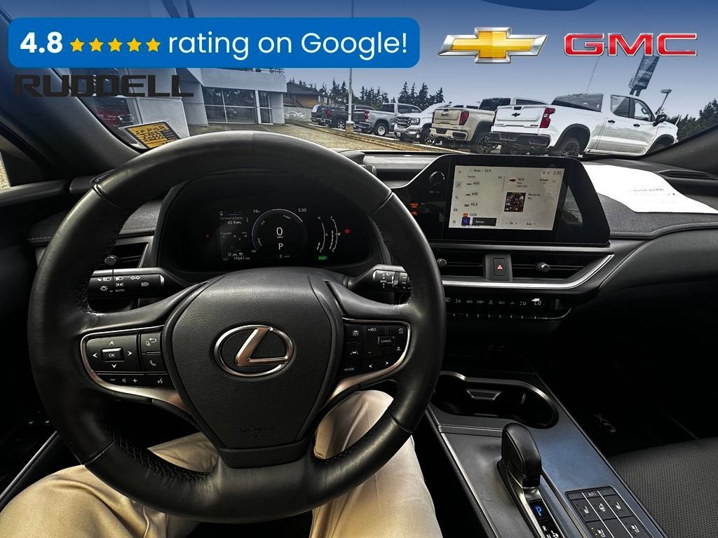 2025 Lexus UX UX 300h