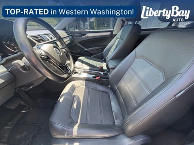 2019 Volkswagen Passat 2.0T Wolfsburg