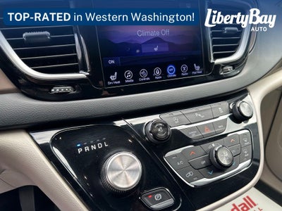 2017 Chrysler Pacifica Touring L