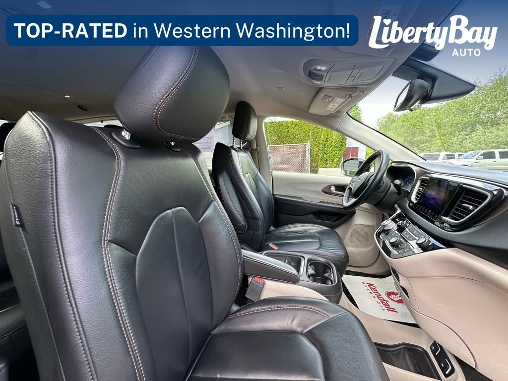 2017 Chrysler Pacifica Touring L