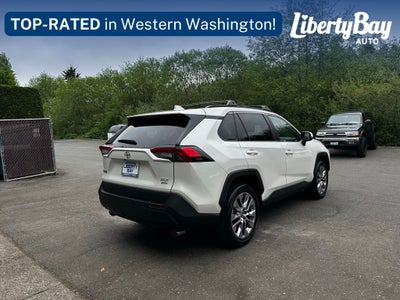 2022 Toyota RAV4 XLE Premium