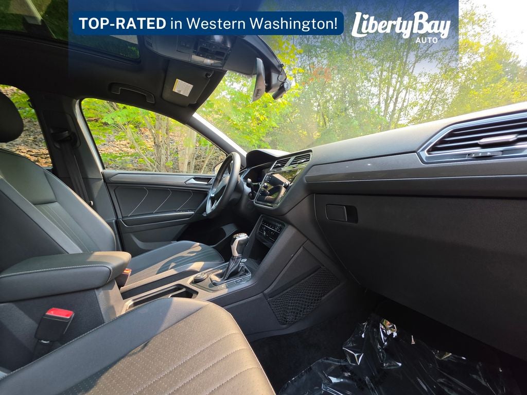 2023 Volkswagen Tiguan 2.0T SE R-Line Black
