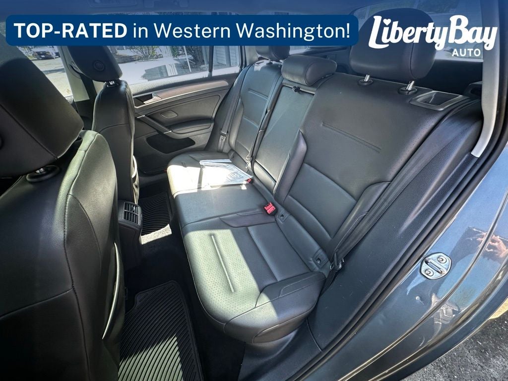 2015 Volkswagen Golf SportWagen SE