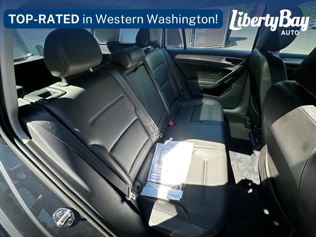 2015 Volkswagen Golf SportWagen SE