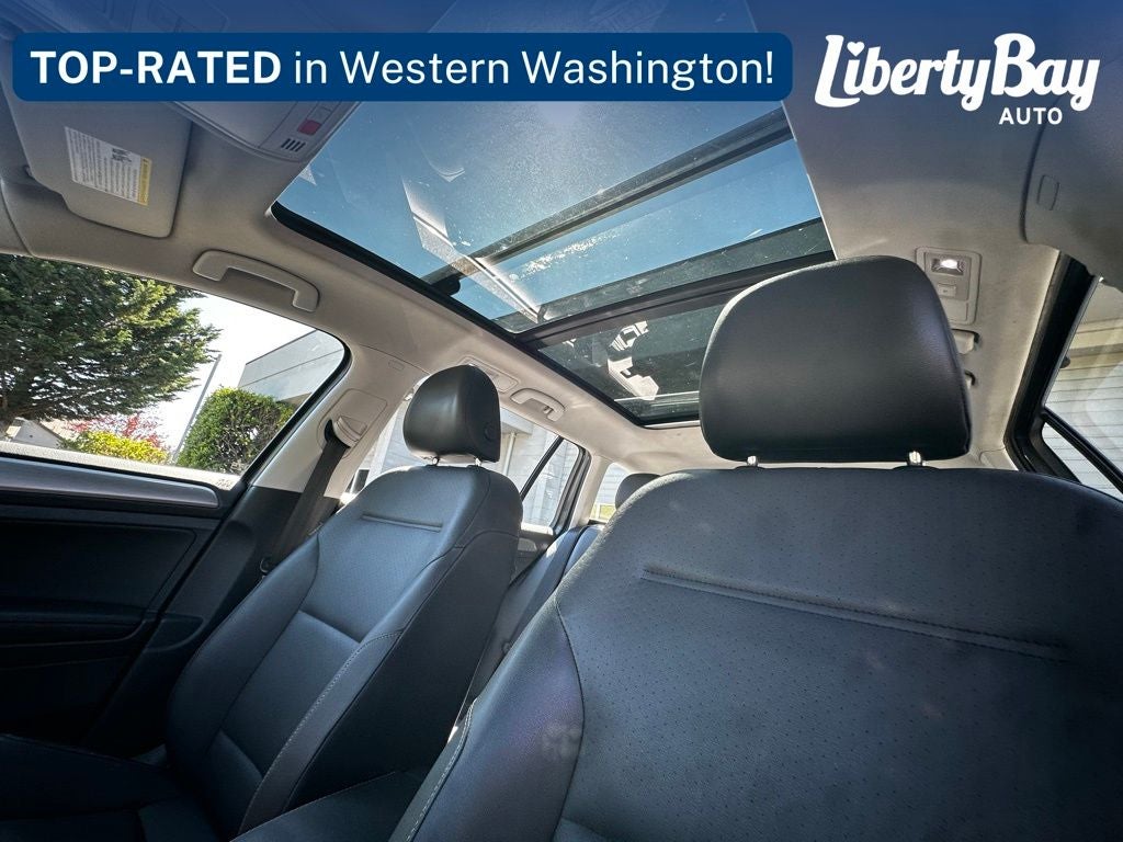 2015 Volkswagen Golf SportWagen SE