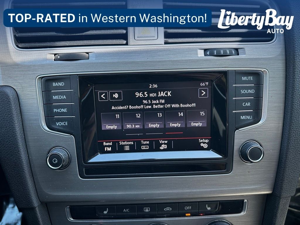 2015 Volkswagen Golf SportWagen SE